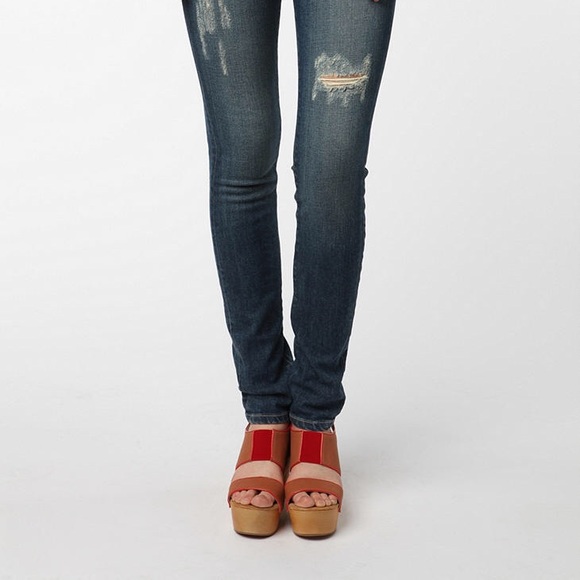 SOLD - Picture 7 of 7